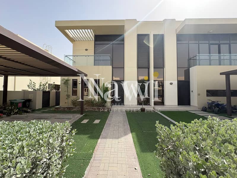 Single Row | Landscaped | Exclusive Single Row | Landscaped | Exclusive