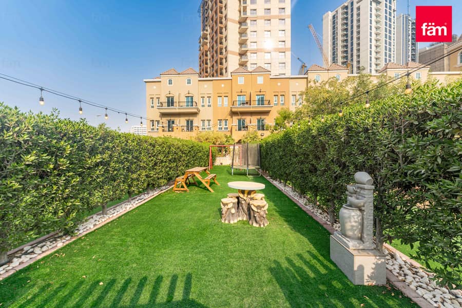 Casa adosada en Jumeirah Village Circle (JVC),JVC District 12,Mirabella 3, 3 dormitorios, 169000 AED - 16183855 Casa adosada en Jumeirah Village Circle (JVC),JVC District 12,Mirabella 3, 3 dormitorios, 169000 AED - 16183855