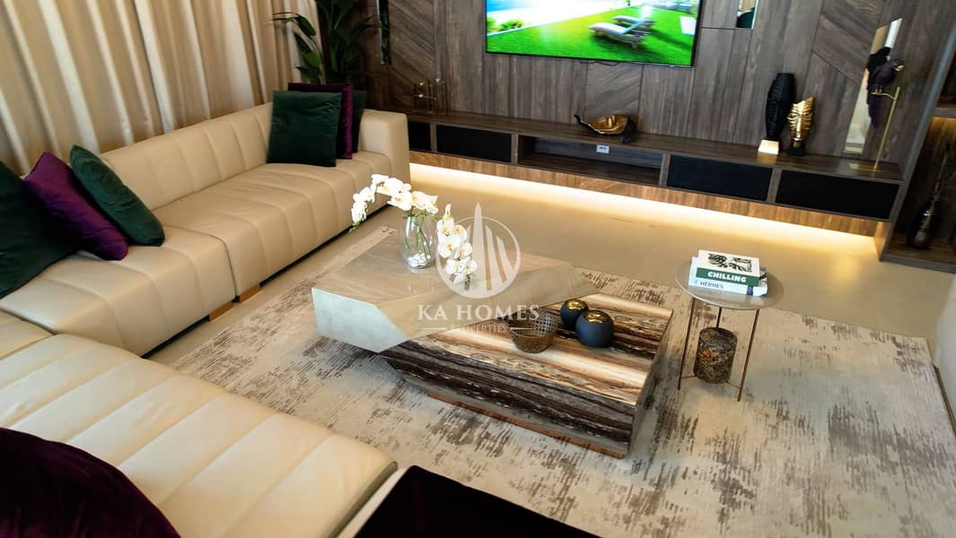 4 Sequence 05.00_03_17_20. Still028. jpg