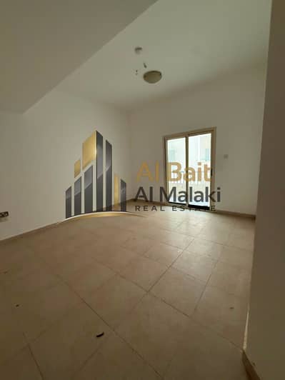 2 Slaapkamers Appartement te Huur in Al Majaz, Sharjah - 28728. jpg 2 Slaapkamers Appartement te Huur in Al Majaz, Sharjah - 28728. jpg