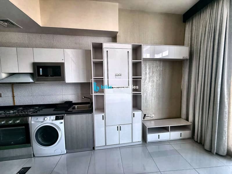 6 apartment_photo_11_enhanced. jpg