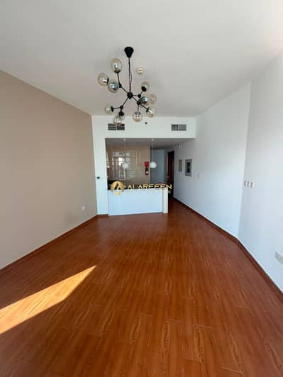 Estudio para en Alquiler en Jumeirah Village Triangle (JVT), Dubai - WhatsApp Image 2026-08-15 at 3.34. 37 AM (1). jpeg