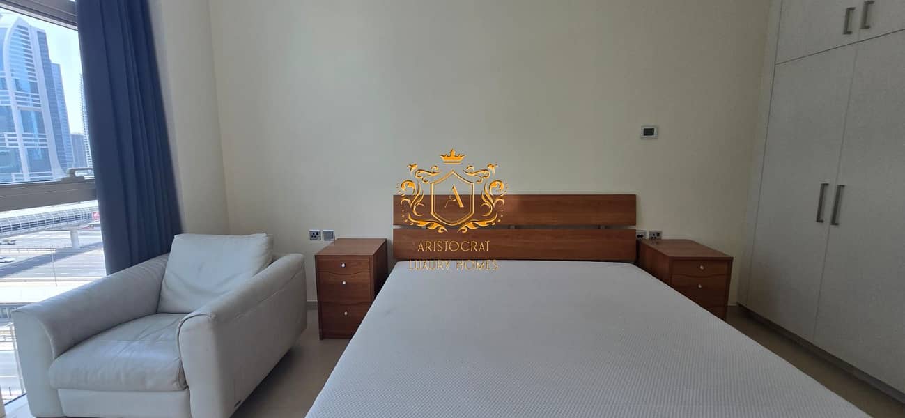 25 2nd Bedroom 03. jpeg