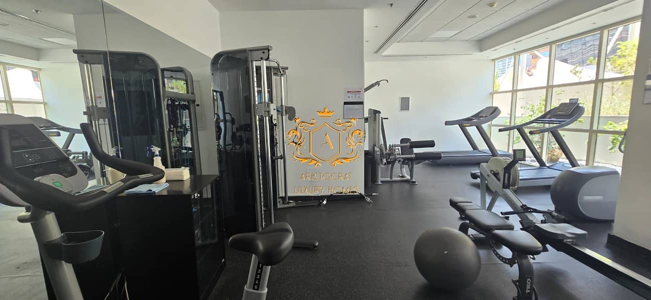 49 Gym 01 . jpeg