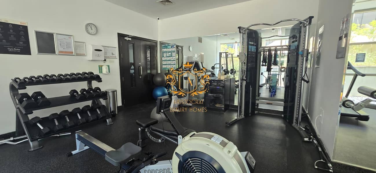 55 Gym 08 . jpeg