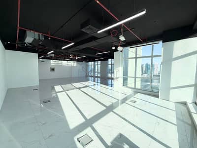 Office zum zur Miete in Business Bay, Dubai - Image 1