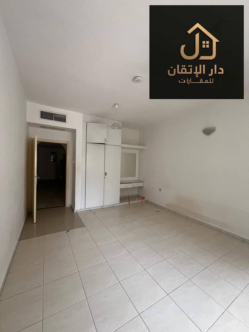 9 photo_5767282557975203643_y. jpg