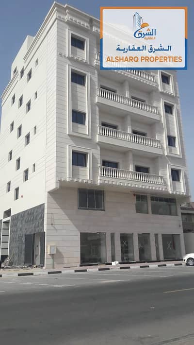 Building de 10+ Chambres à à vendre à Al Alia, Ajman - ef6ce66d-7ee4-45aa-8b9e-a859e2a19ed5. jpg Building de 10+ Chambres à à vendre à Al Alia, Ajman - ef6ce66d-7ee4-45aa-8b9e-a859e2a19ed5. jpg