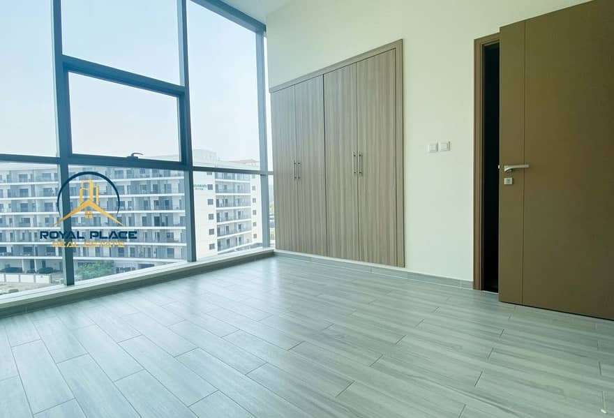3 Z2 2BHK 2-94b384e1-a4e4-4cd8-8906-861c00220343. jpg