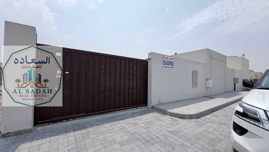 Plot para en Alquiler en Al Sajaa Industrial, Sharjah - IMG_2789. jpg