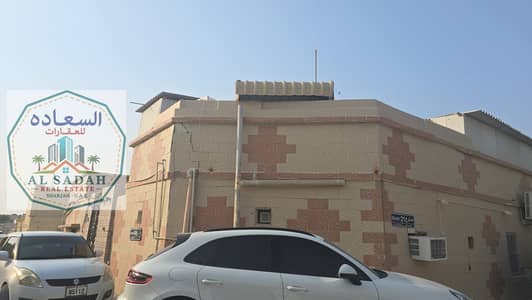 4 Camere Villa in vendita a Al Sabkha, Sharjah - 1001434112. jpg 4 Camere Villa in vendita a Al Sabkha, Sharjah - 1001434112. jpg
