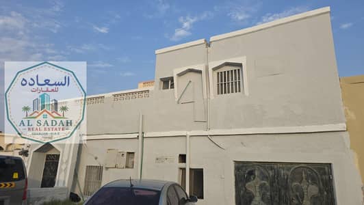 7 Schlafzimmer Villa zum zum Verkauf in Al Sabkha, Sharjah - 1001379312. jpg 7 Schlafzimmer Villa zum zum Verkauf in Al Sabkha, Sharjah - 1001379312. jpg