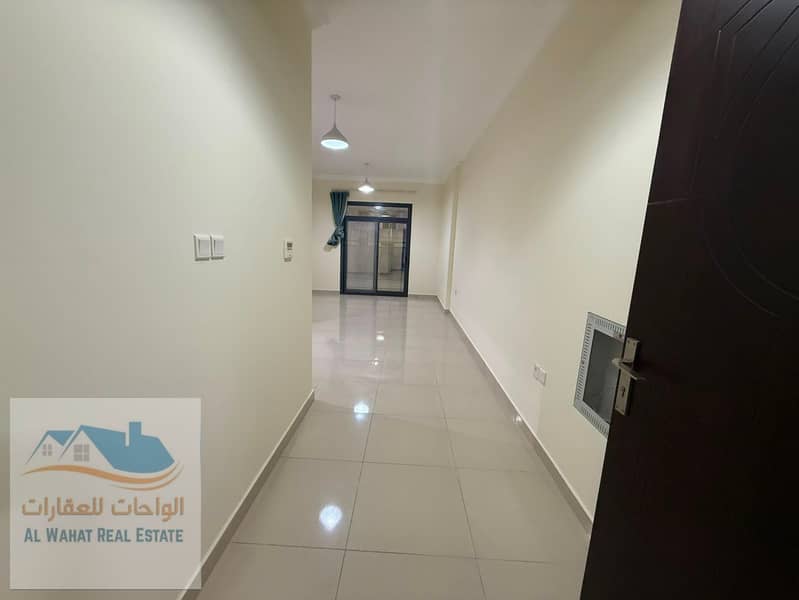 2 24667d61-44a8-456a-9b09-8d4e4a80f12f. jpg