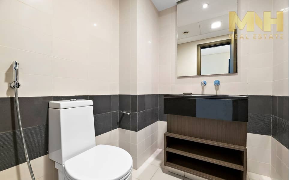 5 Bathroom. PNG