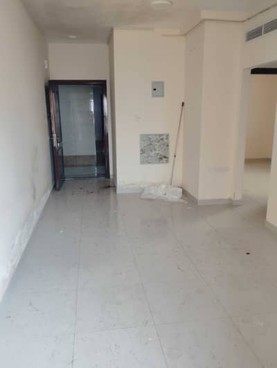 1 habitación Apartamento para en Alquiler en Bu Tina, Sharjah - 1000067207. jpg