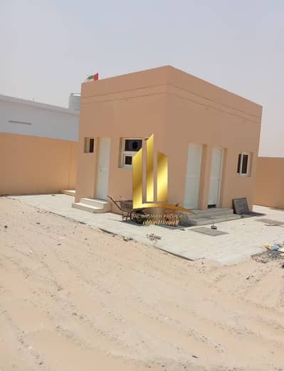 Industrial Land for Rent in Al Sajaa Industrial, Sharjah - b4e746a6-4ff3-4bdb-8d71-e1de4260a3ae. jpeg Industrial Land for Rent in Al Sajaa Industrial, Sharjah - b4e746a6-4ff3-4bdb-8d71-e1de4260a3ae. jpeg