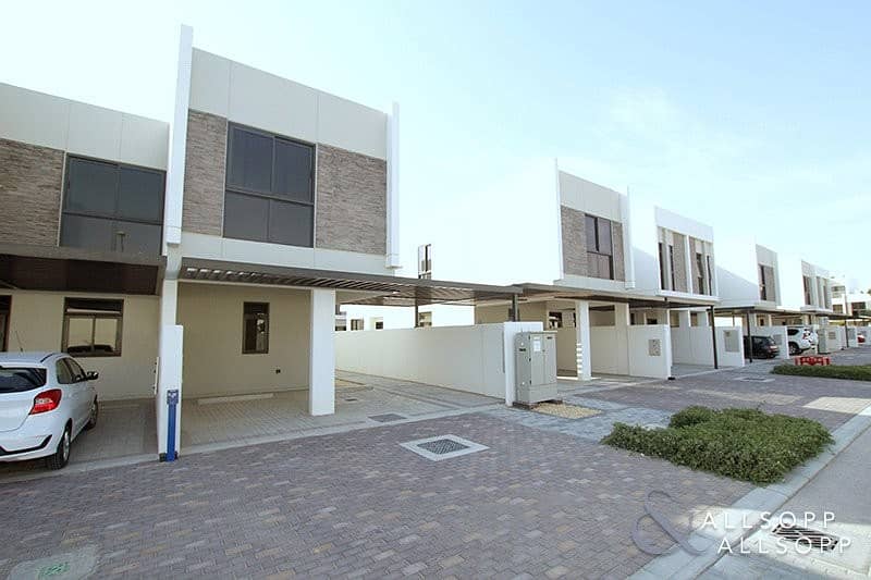 Exclusive | 3 Bed | Close to Pool and Park
