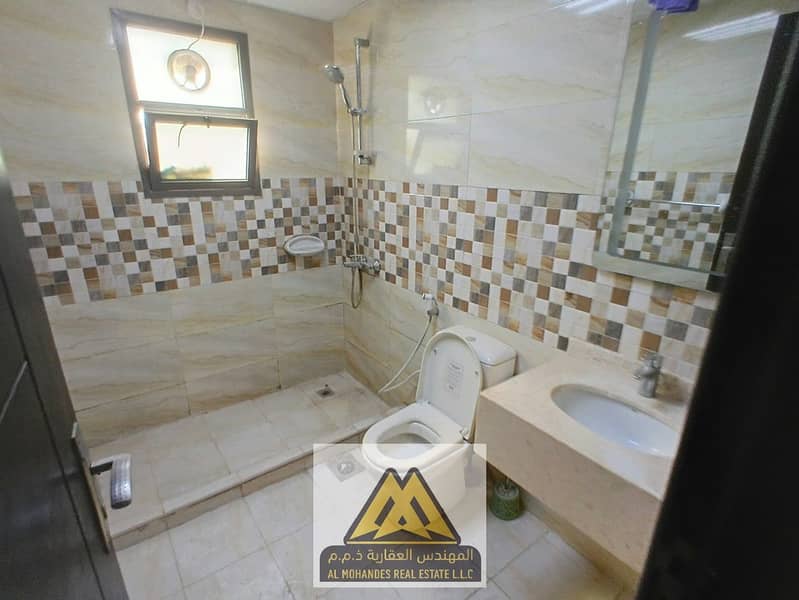 6 5c8ca3d2-081f-44fc-a082-f3eafec2af03. jpg