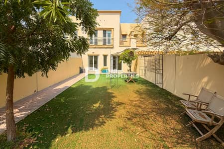 Townhouse de 2 chambres à à louer à The Springs, Dubai - Maison de ville à The Springs，The Springs 10, 2 chambres, 170000 AED - 16190427