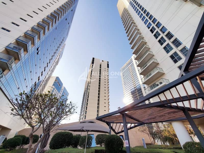 Simply Captivating 2 BR with Balcony+Kitchen Appliances Simply Captivating 2 BR with Balcony+Kitchen Appliances