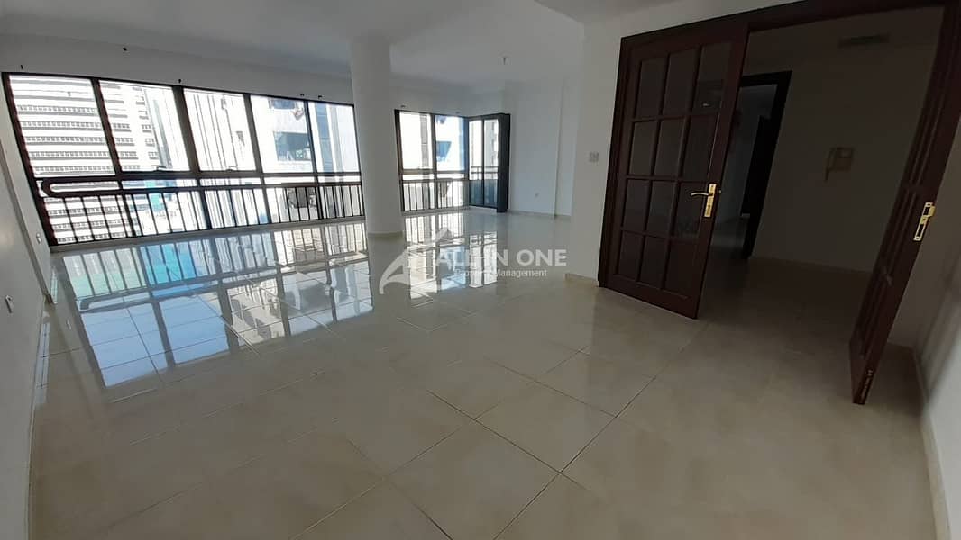 13th Month Contract! Spacious 4BR+Maids Room 13th Month Contract! Spacious 4BR+Maids Room