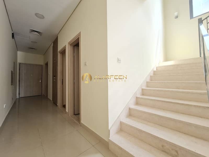 9 ac83009b-adc7-4cdf-b205-a5ed5022c97a. jpg