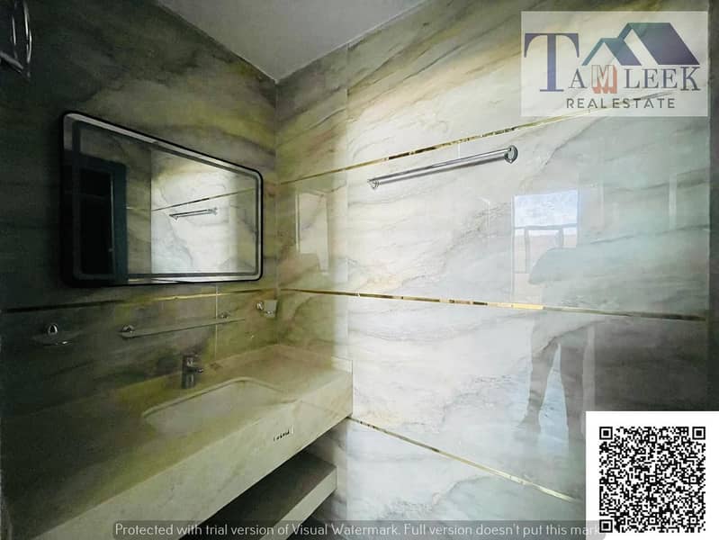 25 f9373df3-9da8-4deb-9512-ac4316929560. jpg