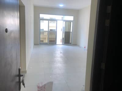 شقة 2 غرفة نوم للايجار في الجرف، عجمان - WhatsApp Image 2026-08-16 at 12.10. 53 AM. jpeg