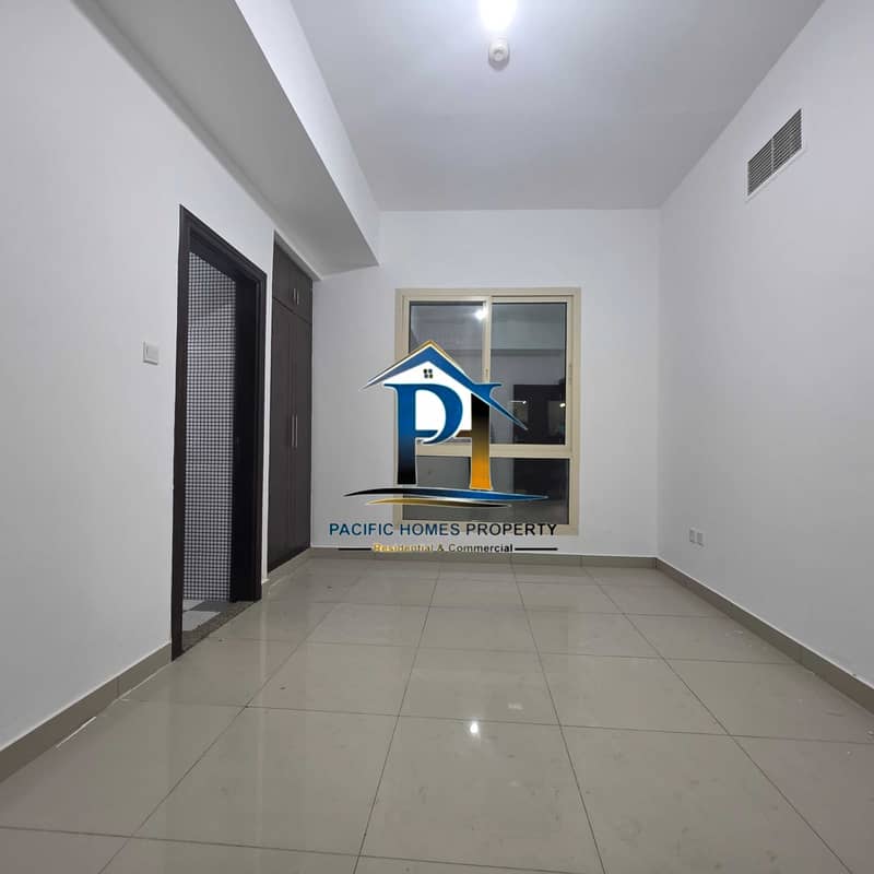 11 1000964928. jpg