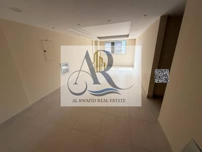 Floor zum zur Miete in Al Jurf, Ajman - WhatsApp Image 2026-08-15 at 5.34. 31 PM. jpg