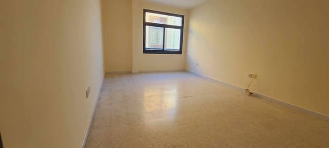 Monolocale in affitto a Deira, Dubai - 462534307_858932129599840_4031690404243834780_n. jpg