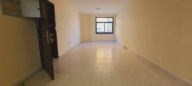 Monolocale in affitto a Deira, Dubai - 462540179_572398428582695_8878004752203517039_n. jpg