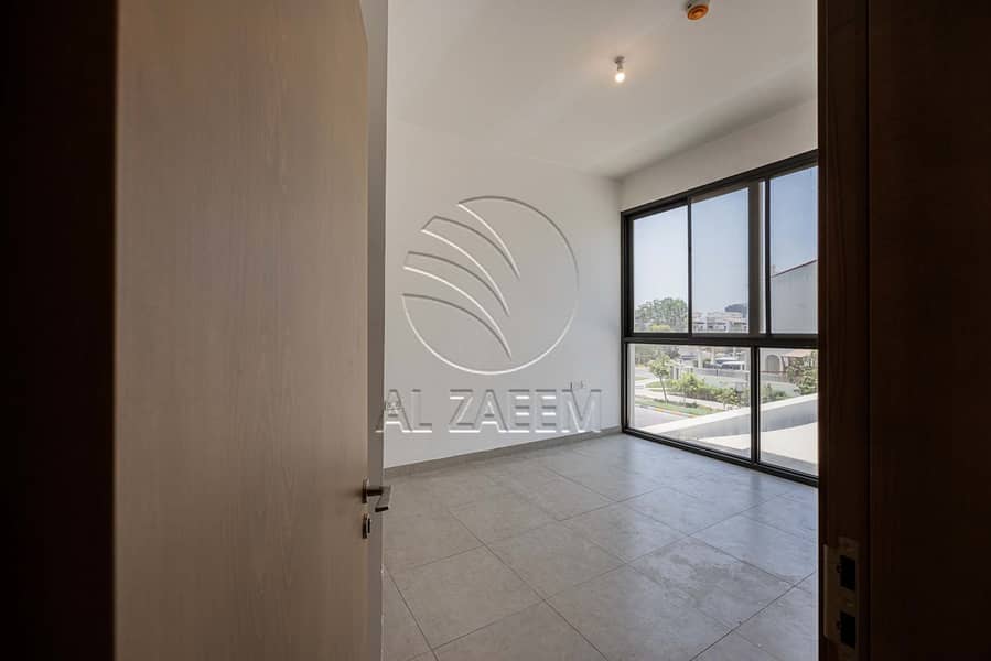 25 FAYA BLOOM GARDENS (54). jpg