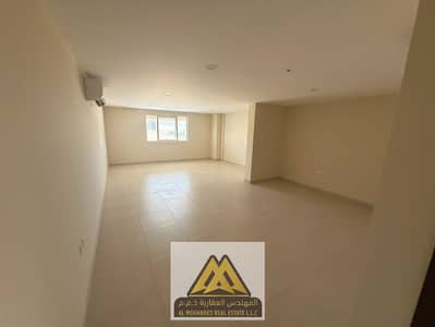 Office for Rent in Al Jurf, Ajman - WhatsApp Image 2026-08-16 at 12.24. 21 PM. jpeg Office for Rent in Al Jurf, Ajman - WhatsApp Image 2026-08-16 at 12.24. 21 PM. jpeg