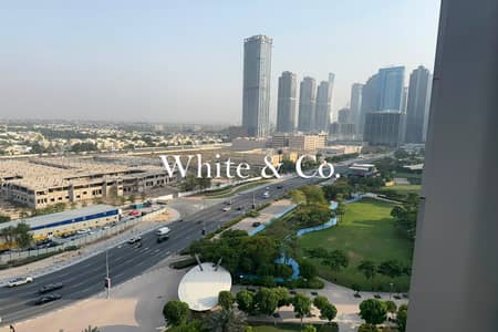 2 Bedroom Apartment for Sale in Jumeirah Lake Towers (JLT), Dubai - Vacant | Balcony | Lake view | Mid floor 2 Bedroom Apartment for Sale in Jumeirah Lake Towers (JLT), Dubai - Vacant | Balcony | Lake view | Mid floor
