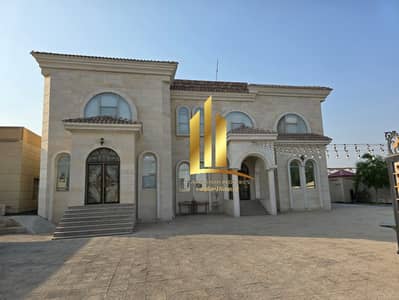 7 Camere Villa in vendita a Al Riqaibah, Sharjah - WhatsApp Image 2026-06-24 at 1.23. 10 PM (2). jpeg 7 Camere Villa in vendita a Al Riqaibah, Sharjah - WhatsApp Image 2026-06-24 at 1.23. 10 PM (2). jpeg