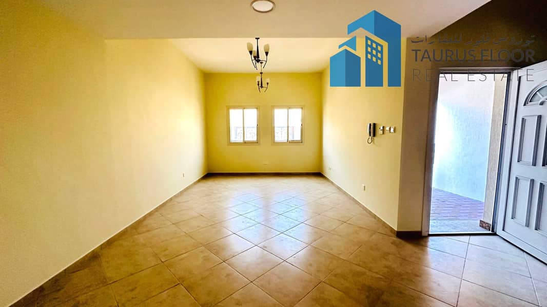 3 3fce3efe-79df-47c3-ba59-334fe4e1afe8. jpg