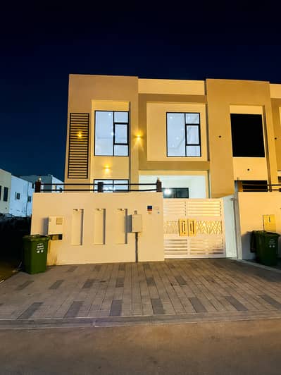5 habitaciones Villa para en Alquiler en Al Yasmeen, Ajman - 9A6549DF-D799-4B47-B745-7455BC99A8BF. png 5 habitaciones Villa para en Alquiler en Al Yasmeen, Ajman - 9A6549DF-D799-4B47-B745-7455BC99A8BF. png