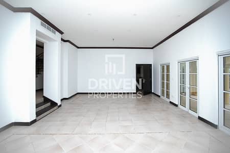 Type E3 and Vacant Villa plus Study Room Type E3 and Vacant Villa plus Study Room