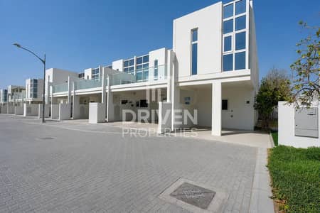 3 Schlafzimmer Townhouse zum zur Miete in DAMAC Hills 2 (Akoya by DAMAC), Dubai - Reihenhaus in DAMAC Hills 2 (Akoya by DAMAC),Sanctnary, 3 schlafzimmer, 115000 AED - 16196000 3 Schlafzimmer Townhouse zum zur Miete in DAMAC Hills 2 (Akoya by DAMAC), Dubai - Reihenhaus in DAMAC Hills 2 (Akoya by DAMAC),Sanctnary, 3 schlafzimmer, 115000 AED - 16196000