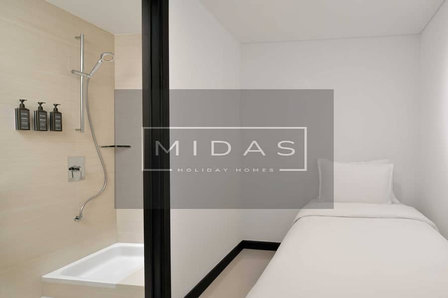 5 Three-Bedroom Apartment - Maid_s Room. JPG