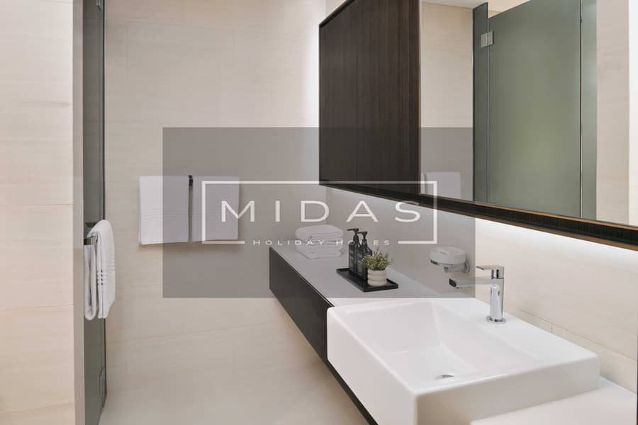 9 Three-Bedroom Apartment - Bathroom 2. JPG