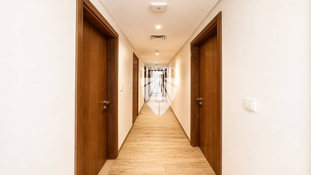 12 Image 12