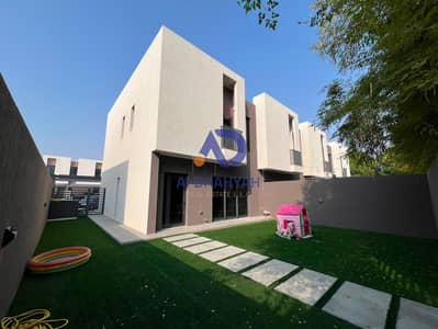 3 Bedroom Townhouse for Rent in Aljada, Sharjah - WhatsApp Image 2026-08-16 at 16.10. 28 (3). jpeg 3 Bedroom Townhouse for Rent in Aljada, Sharjah - WhatsApp Image 2026-08-16 at 16.10. 28 (3). jpeg