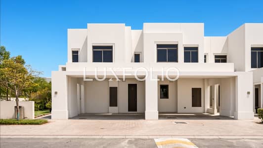 4 Bedroom Townhouse for Rent in Town Square, Dubai - Green Belt | Landscaped | Available Now