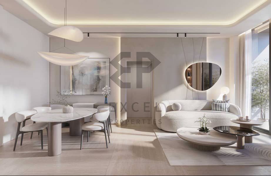 2 Interior 01. jpg