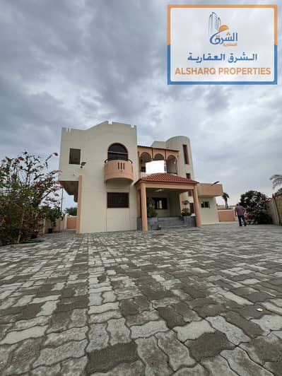 5 Schlafzimmer Villa zum zur Miete in Corniche Al Buhaira, Sharjah - WhatsApp Image 2026-08-15 at 14.10. 33. jpeg