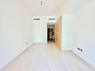 Estudio para en Alquiler en Meydan, Dubai - Apartamento en Meydan,Meydan One,Azizi Riviera,Azizi Riviera 43, 50000 AED - 16197575 Estudio para en Alquiler en Meydan, Dubai - Apartamento en Meydan,Meydan One,Azizi Riviera,Azizi Riviera 43, 50000 AED - 16197575