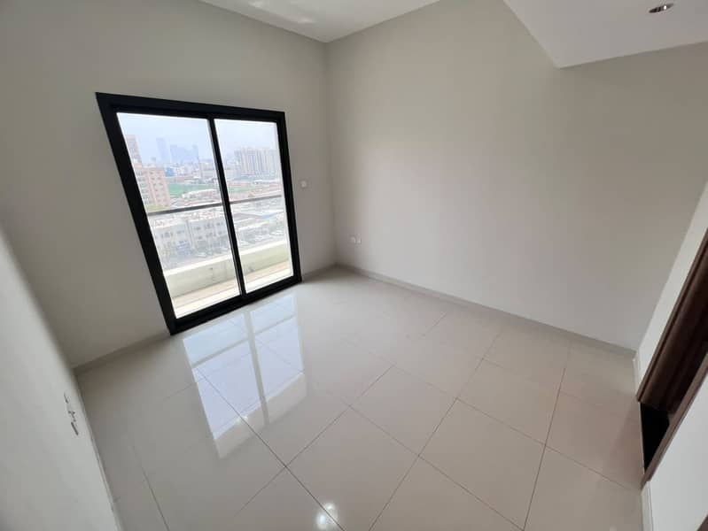 4 WhatsApp Image 2026-08-15 at 14.45. 02. jpeg