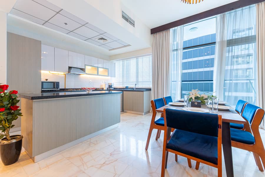 7 Dining & Kitchen. jpg